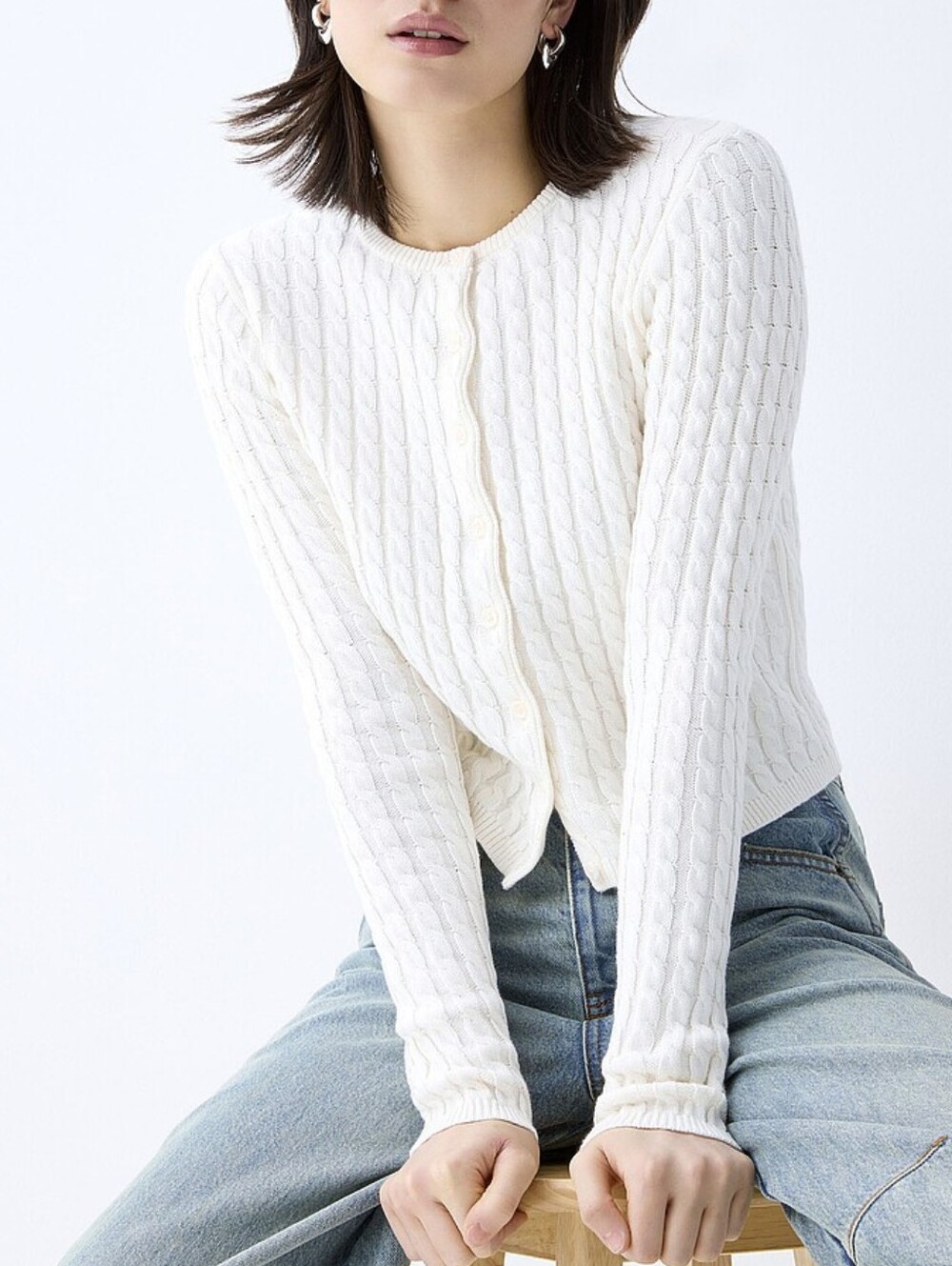 Cable Cropped Cardigan